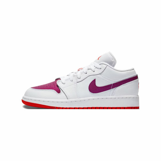 JORDAN 1 RETRO LOW