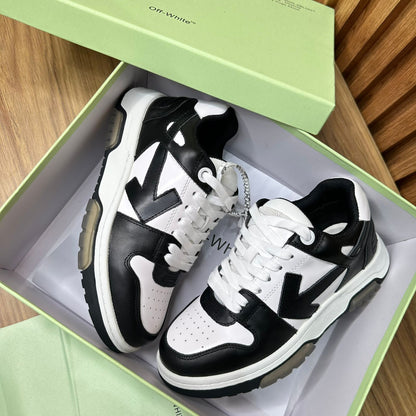 OFF WHITE "PANDA"