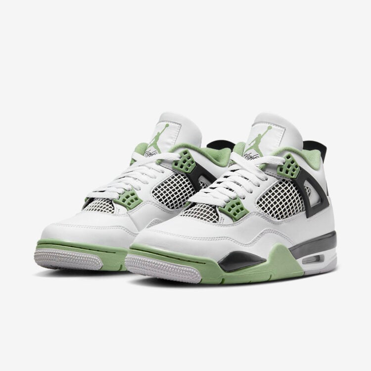 JORDAN 4 RETRO "SEAFOAM"