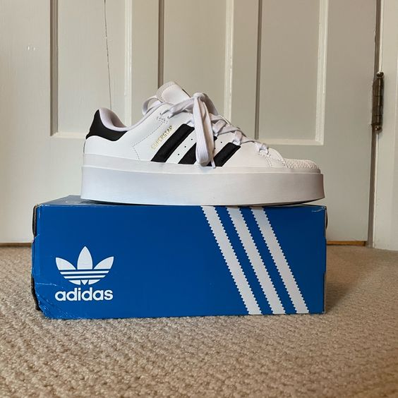 ADIDAS SUPERSTARS XLG