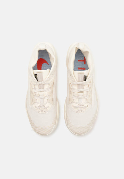 NIKE PEGASUS TRAIL 5 GORO-TEX