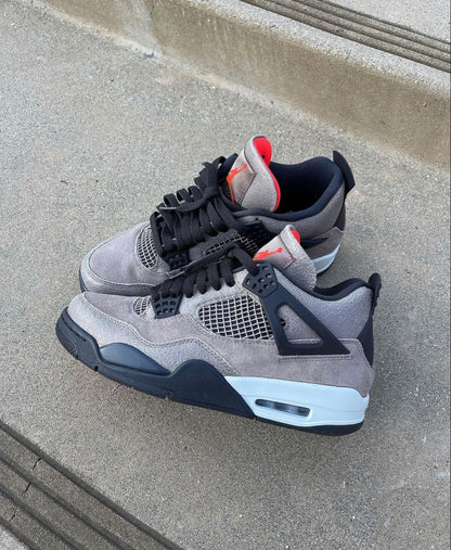 AIR JORDAN 4 RETRO "TAUPE HAZE"