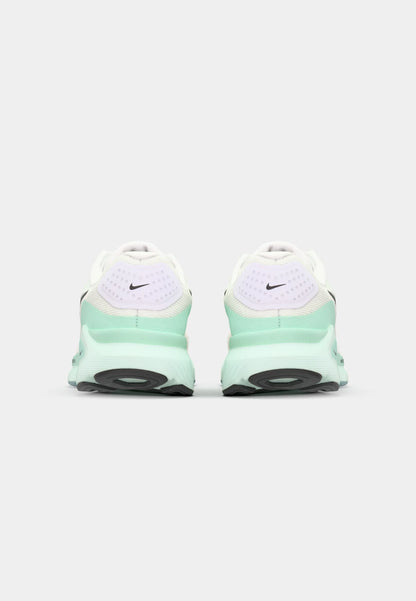 NIKE STRUCTURE 26