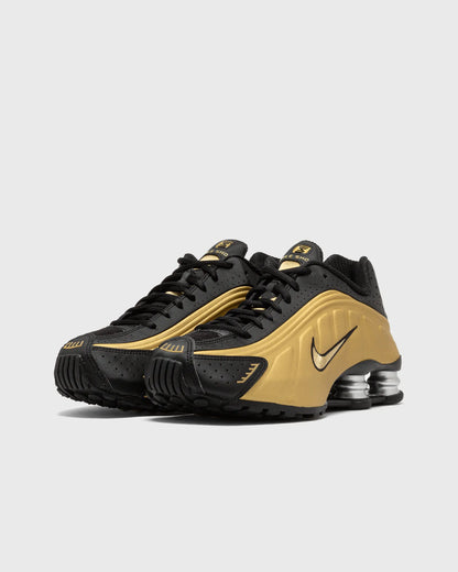 NIKE SHOX R4