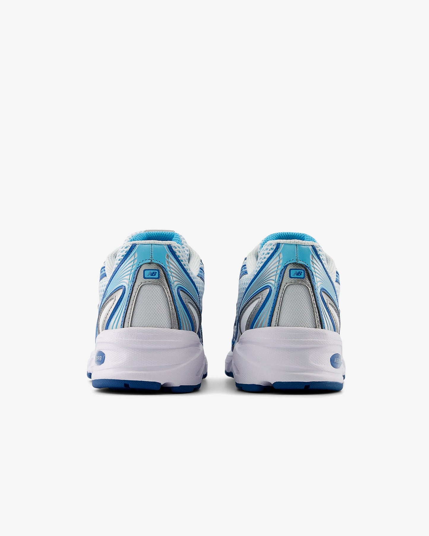 NEW BALANCE 740