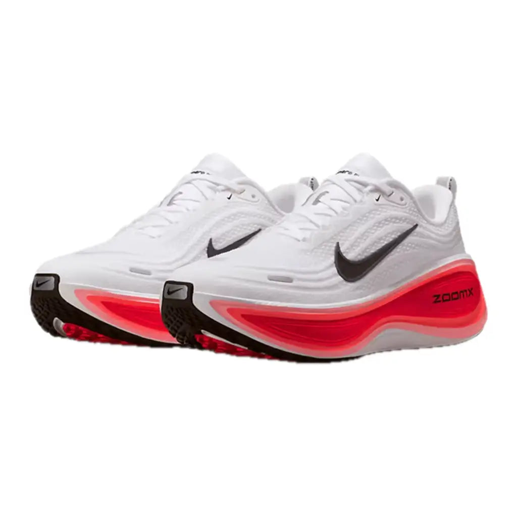 NIKE VOMERO 18