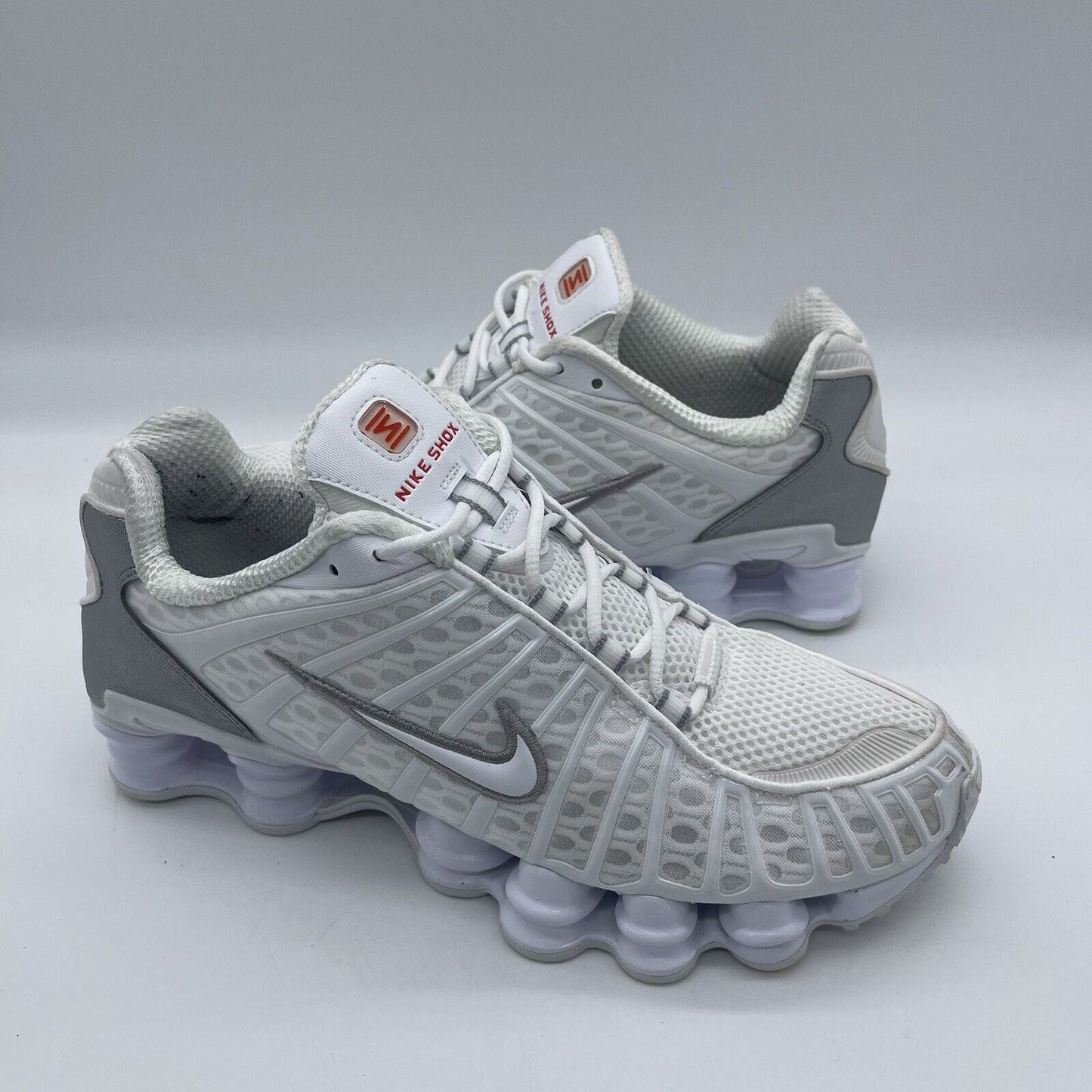 NIKE SHOX "SILVER METALLIC"