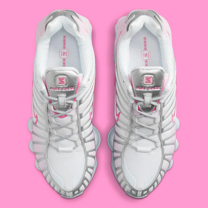 NIKE SHOX WOMEN