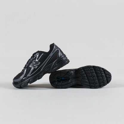 NEW BALANCE 740 BLACK